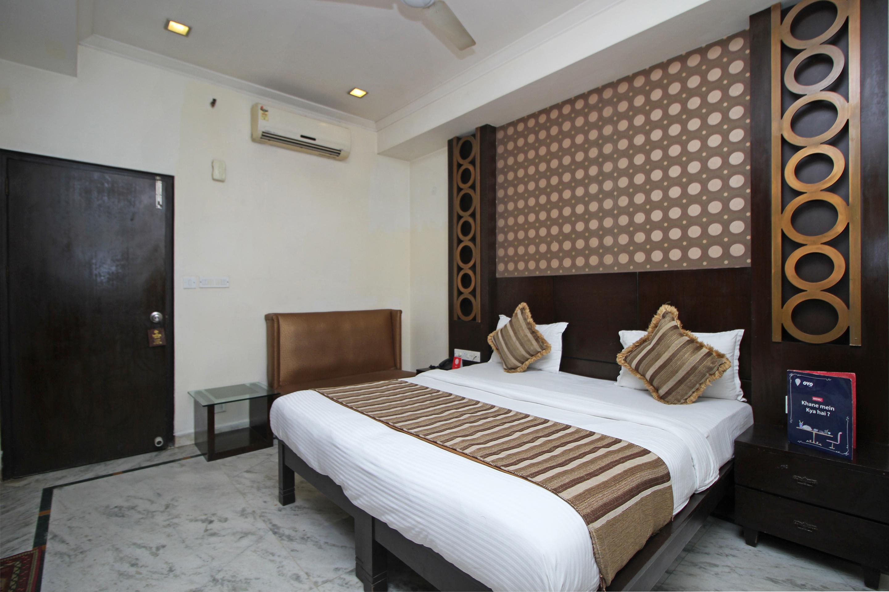 Oyo 5915 Hotel Swagath Neu-Delhi Exterior foto